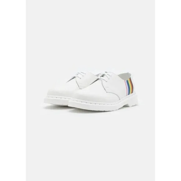NWOT DR MARTENS New 27522 White Smooth Leather Pride Oxford Shoes