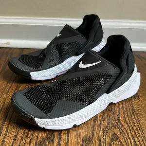 NWOT Nike Go FlyEase Easy On Off Shoes DR5540-002 Black White