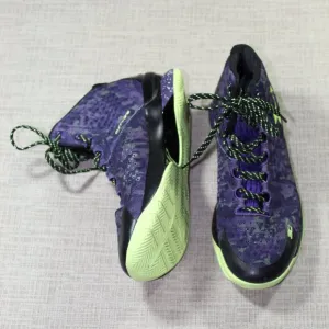 NWOT Under Armour Purple Curry One Dark Matter Athletic Shoes