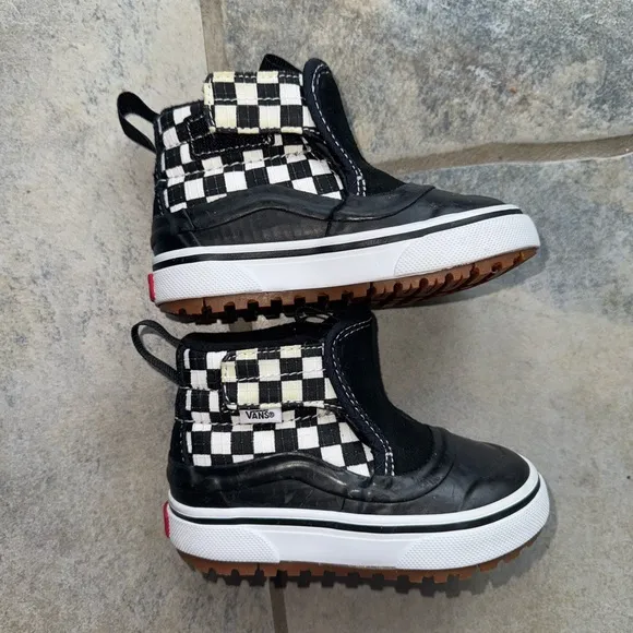 NWOT Vans Toddler 4.5 Slip-On High Terrain V MTE Sneaker Shoe