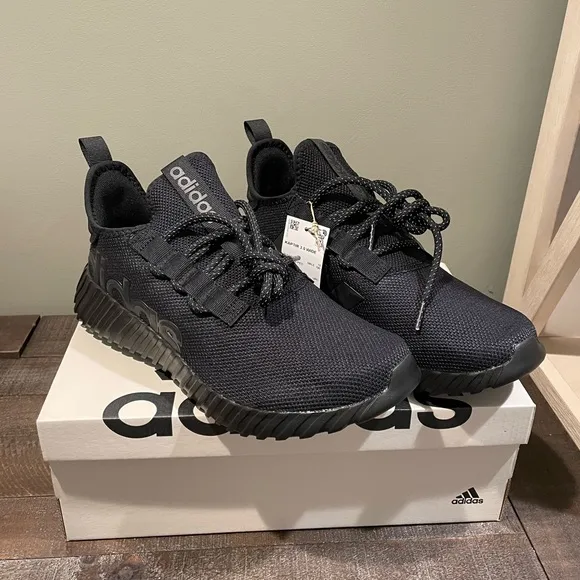 NWT Adidas Kaptir 3.0 Wide Shoes