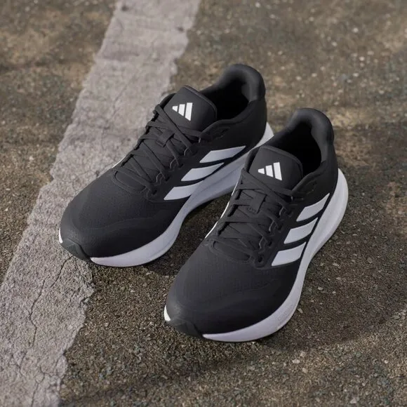 NWT Adidas Run Falcon 5 Wide