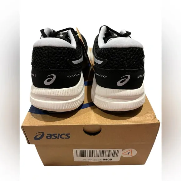 NWT ASICS Women’s Gel-Contend 7 Black/Purple Running Shoes in size 6
