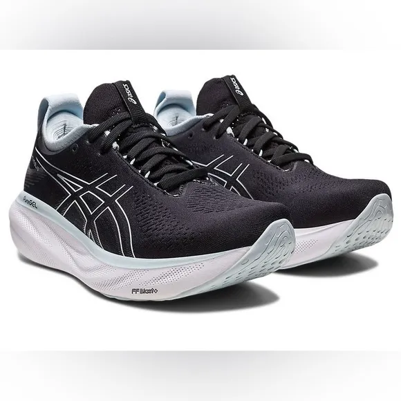 NWT ASICS Women’s Gel-Nimbus 25 Running Shoes in Black/Reborn Blue in size 6