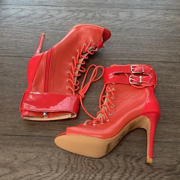 NWT BURJU Under The Influence Open Toe Lace Up Buckle Ankle Boots | Red | 9.5