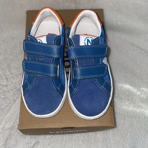NWT NATURINO PINN Sneaker in Azure-White-Orange