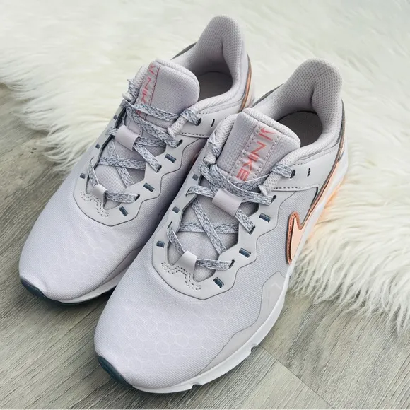 NWT Nike Legend Essential 2 Women’s Shoes
