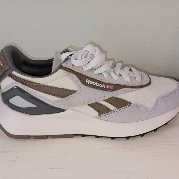 NWT ~ REEBOK CL LEGACY AZ Men's Size 6.5 White Light Grey and Brown 👟❤️