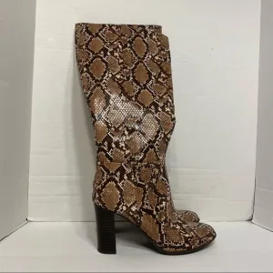 NWT Snakeskin Print Memory Foam Boots Women’s