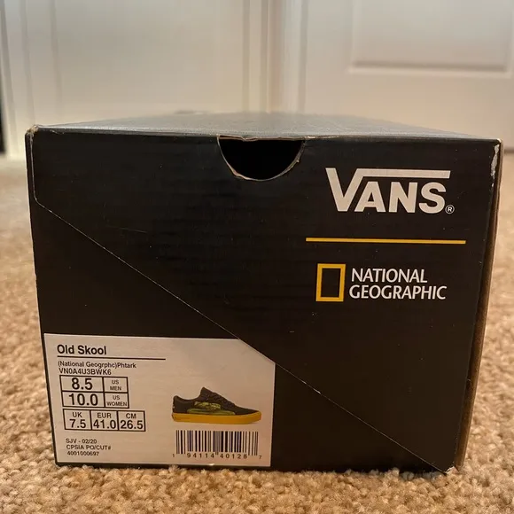 NWT VANS Limited National Geographic Old Skool Collab NEW M-8.5/W-10