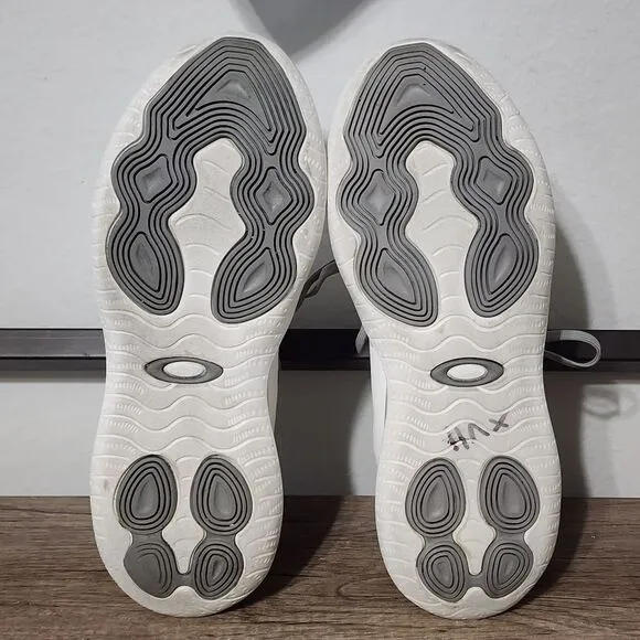 Oakley Hammerhead Men's Athletic Training Shoes Size 11.5 White