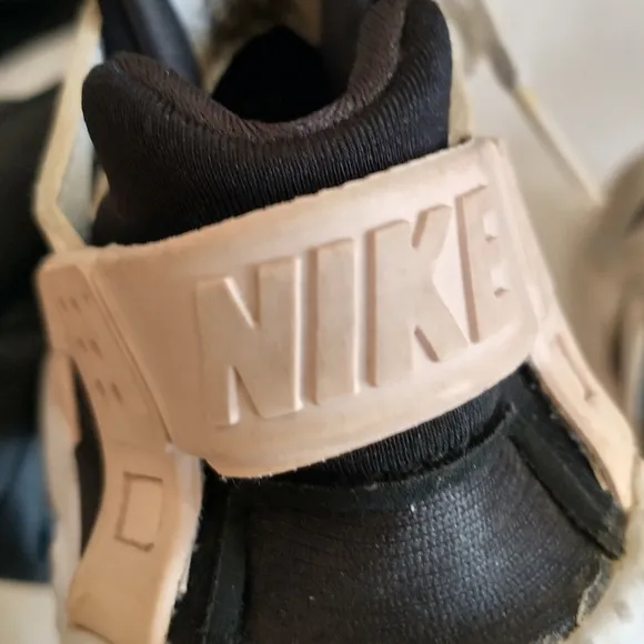 💥Offers Welcome💥 Nike by Huarache kid's Shoes