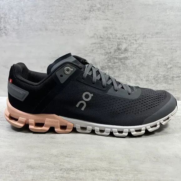On Cloud Cloudflow Running Shoes - Women's Size 9