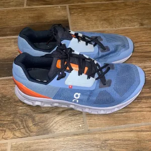 On Cloud Cloudstratus mens shoes