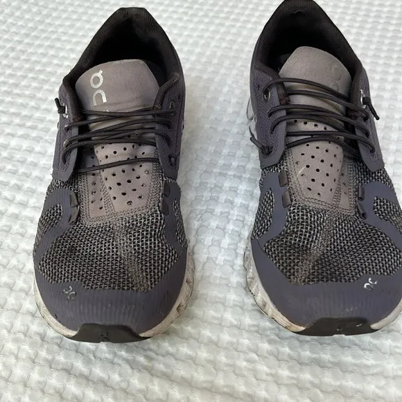 On Cloud Cloudswift Running Shoes Women 7.5