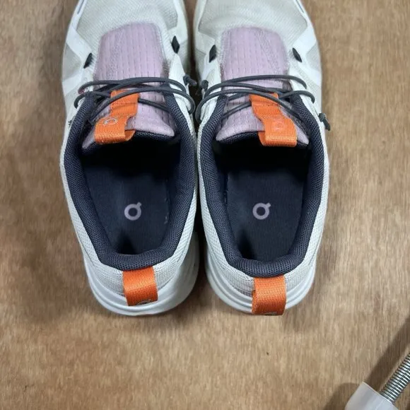 ON Cloud Sky Undyed White Mauve Youth Size 4.5Y Shoes 3YD11442266