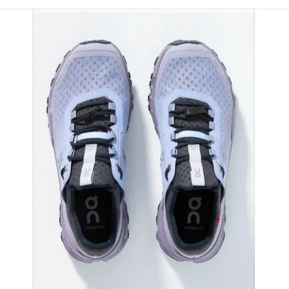 On Cloud Ultra Shoes in Lavender.
