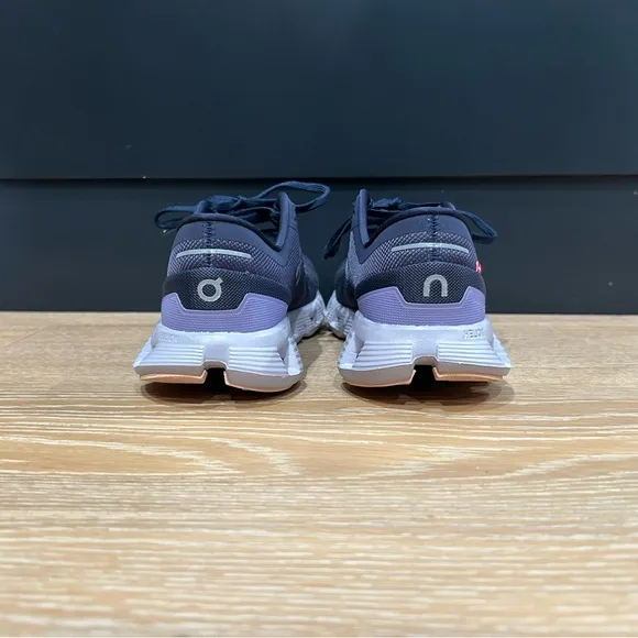 On Cloud X women’s size 7