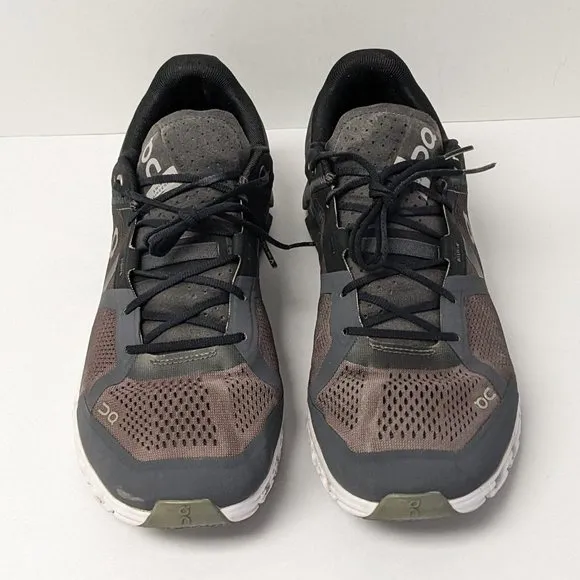 On Cloudflow Running Shoes, Black, Men's 10 M