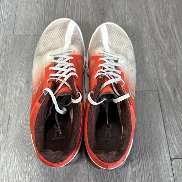 ON Cloudflow Running Shoes Sneakers Womens Size 10 US White Red
