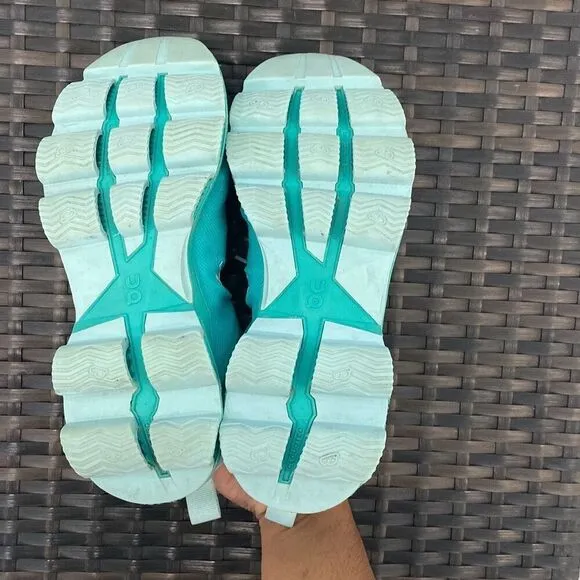 On cloud sneakers, women’s size 8