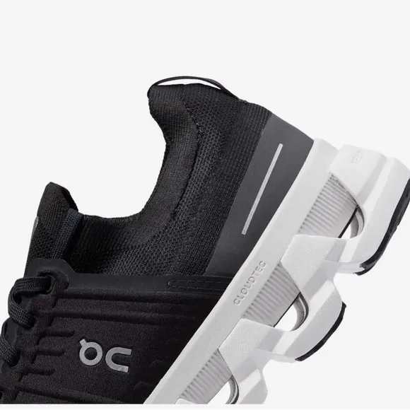 On Cloudswift 3 Running Color: All Black Shoe women size 6 gently used