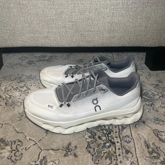 On Cloudtilt Men’s Running Shoes