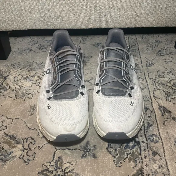 On Cloudtilt Men’s Running Shoes