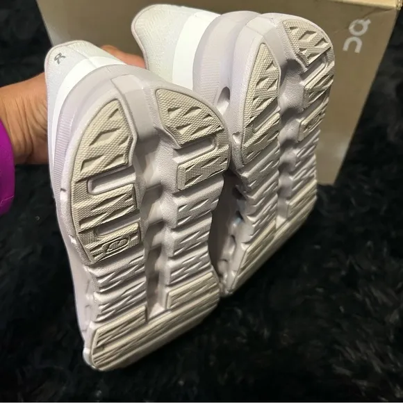 ON CLOUDTILT sand lavender athletic training running lace up shoes sneakers sz9