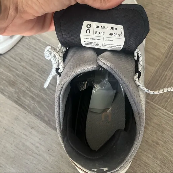 On Men’s Cloudnova
