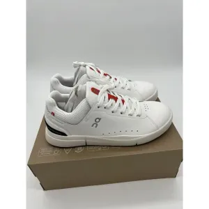 On Men's THE ROGER Advantage Shoes White/ Spice New With Box (No lid) Size 8