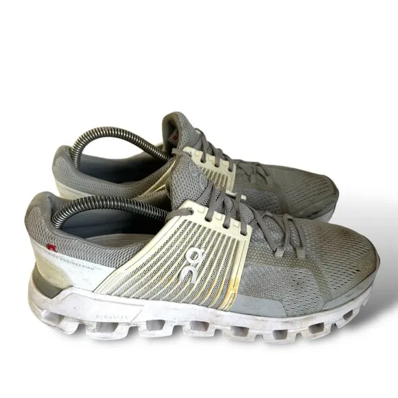 On Running Cloud Helion Womens Size 9 Gray White Running Shoes Cloudtec Swiss
