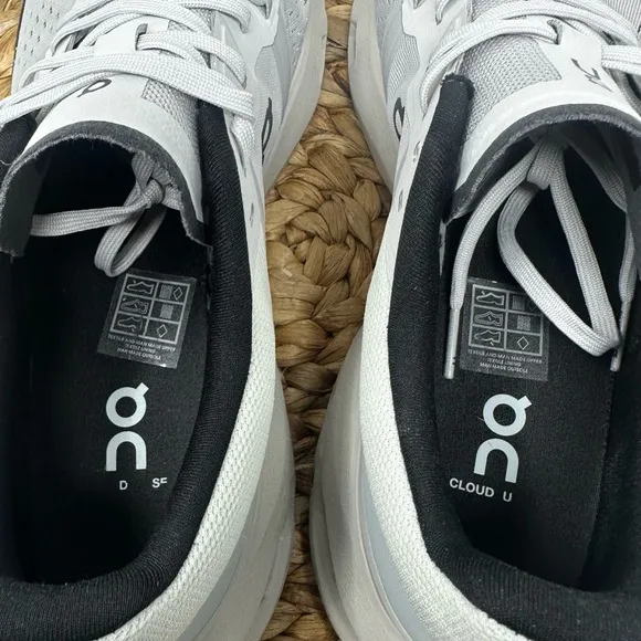 On Running Cloudpulse Running Shoes Wolf Black Size 10 Men's