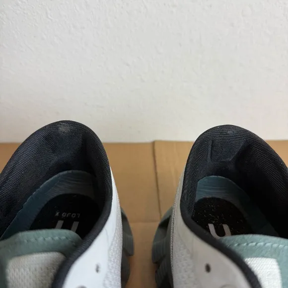 On Running Men’s 8.5 Cloud X Running Shoes Trainers Glacier Gray Olive