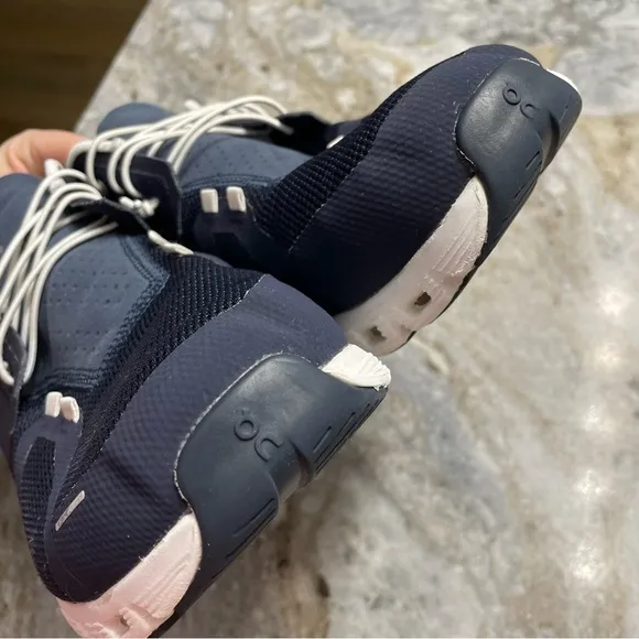 On Running On Cloud 5 Shoes Men’s 13
