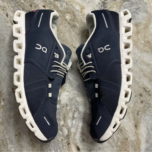 On Running On Cloud 5 Shoes Men’s 13