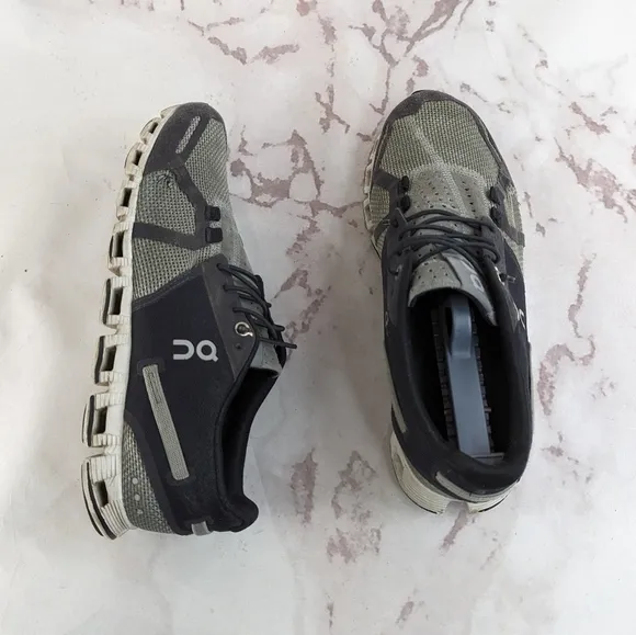 On Running Shoes Mens Size 7.5 Womens 9.5 40.5 On Cloud Terry Gray