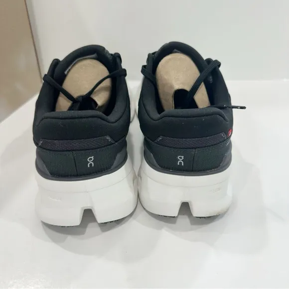 On Running Wide Cloudrunner 2 Women’s Shoes