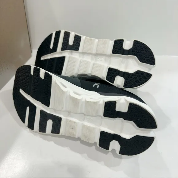 On Running Wide Cloudrunner 2 Women’s Shoes