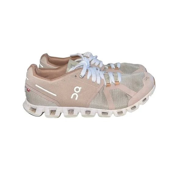 On Running Women Shoes Size 8.5