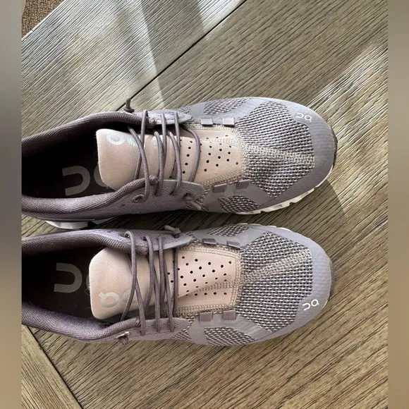 On Running women’s purple athletic/sneakers shoes
