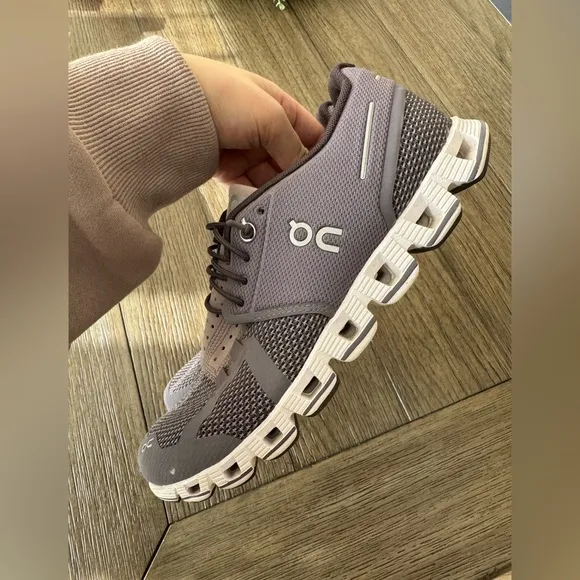 On Running women’s purple athletic/sneakers shoes