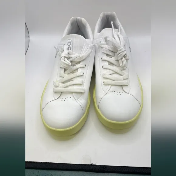 On Running Women's The Roger Clubhouse Trainers Sneaker Shoes, Size 10