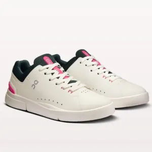 On Women's THE ROGER Advantage Shoes  Pink/Ivory