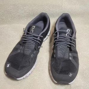 ON Cloud Running shoes, womens size 9.5
