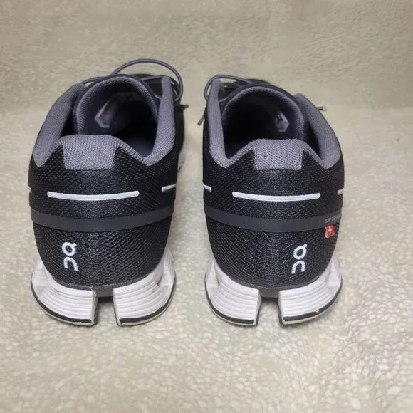 ON Cloud Running shoes, womens size 9.5