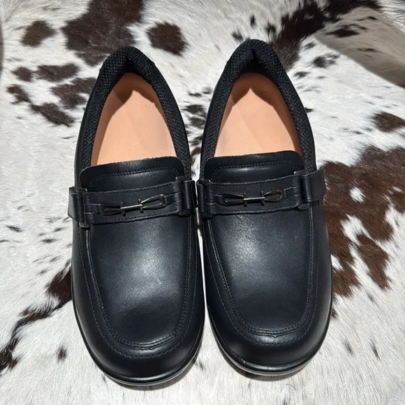 Orthofeet Black Leather Chelsea shoes Size 10.5B A18