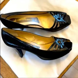 PETER KAISER BLACK PATENT OPEN TOE SHOES. …