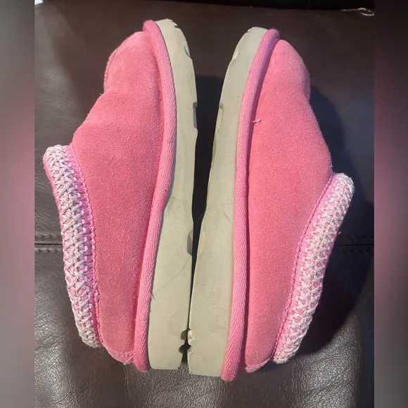 Pink UGG Tazman Suede Slides, Little Girls 13 Kids Shoes Unique Rare Pretty