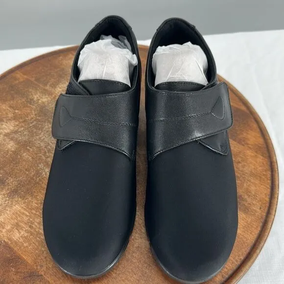 Propet Shoes Wm 9 Wide Black Hook and Loop Comfort Wedge Loafer